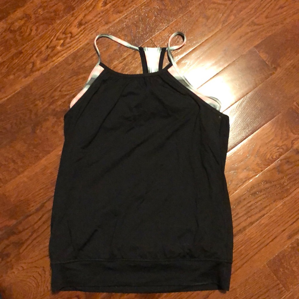 Iviva workout top